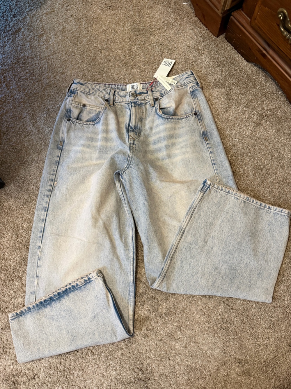 BDG Jaya Baggy Low-Rise Jeans in Light Blue Wash